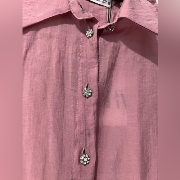 NWT Zara Sheer blouse with rhinestone button size XS - Picture 6 of 14